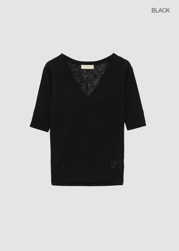 Duto V-neck Sleeveless Top