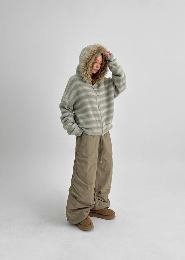 Combing Stripe Fleece Fur Hooded Zip-up