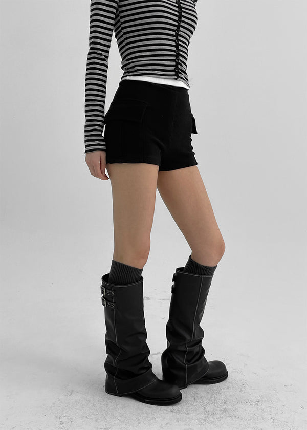 Moonki 油洗扣帶皮革摺疊靴