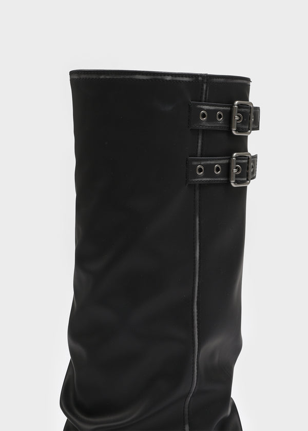 Moonki 油洗扣帶皮革摺疊靴