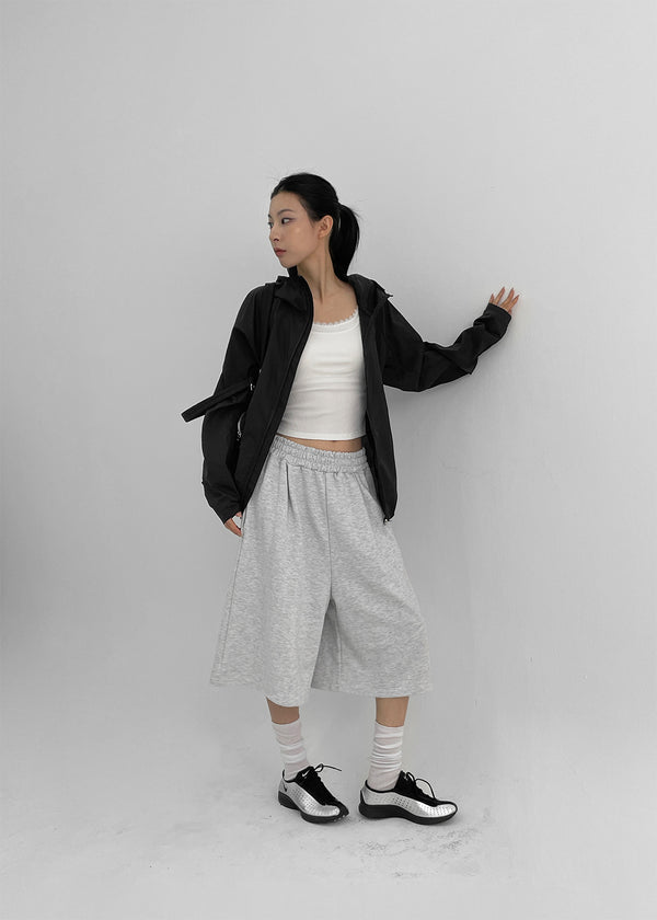 (UNISEX) Hugging Pintuck Bermuda Banding Pants