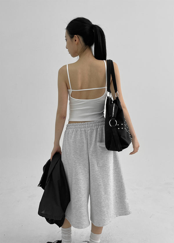 (UNISEX) Hugging Pintuck Bermuda Banding Pants