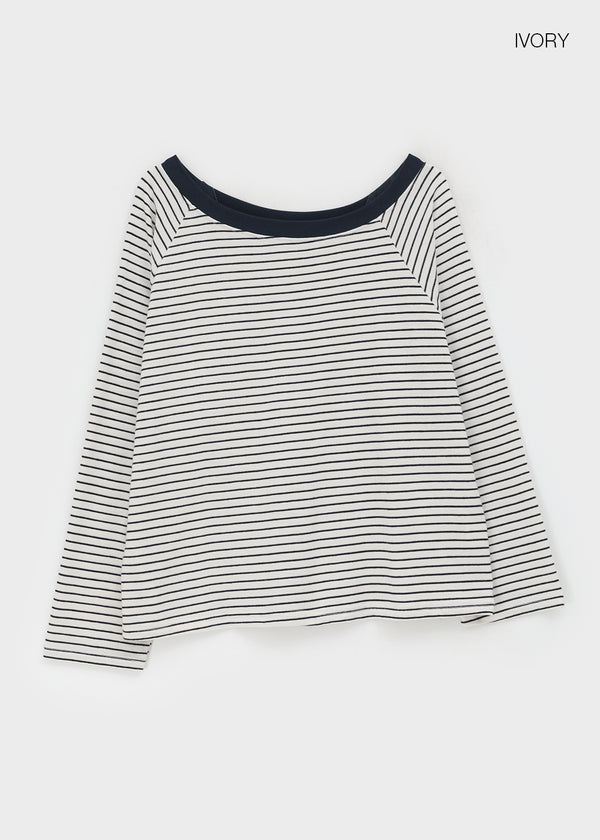 Rioen Loose Fit Stripe Off-Shoulder Long Sleeve T-shirt