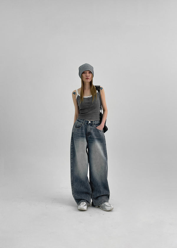 Flavor Lace Button Sleeveless (Built-in Cap)