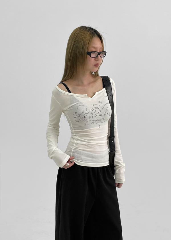 Soldin Lettering Two-Way Long Sleeve T-shirt