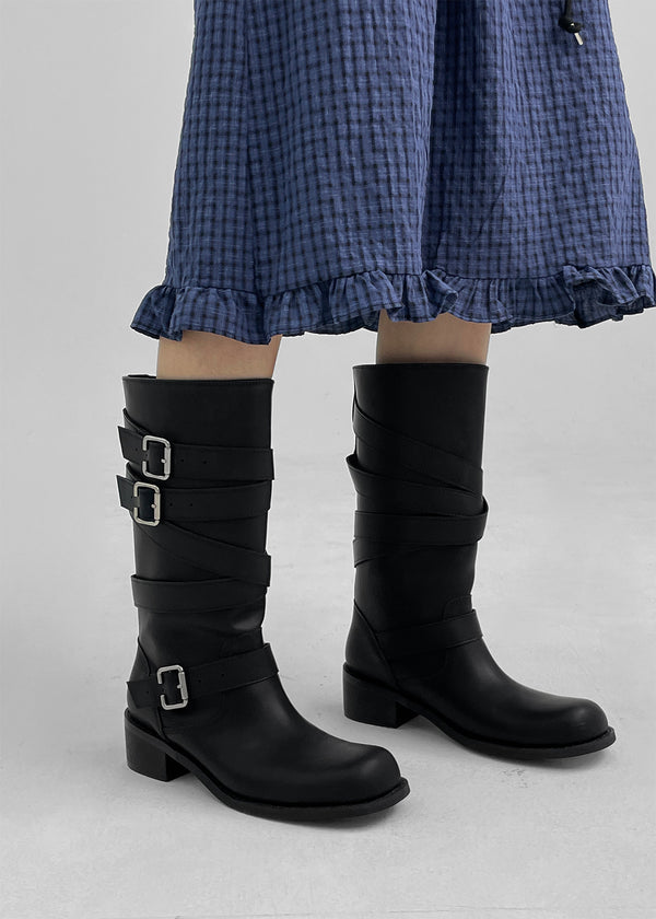 Deogoldi Ribbed Buckle Leather Long Boots