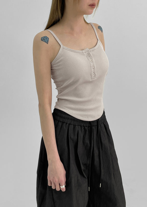 我們的 You Rounding Ribbed Sash Cap 內建