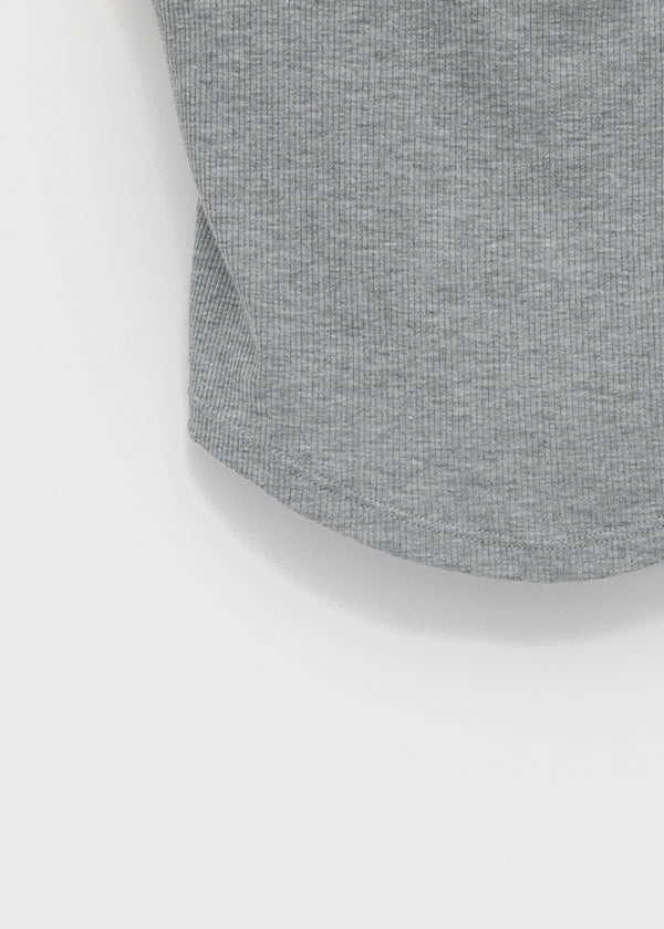 我們的 You Rounding Ribbed Sash Cap 內建