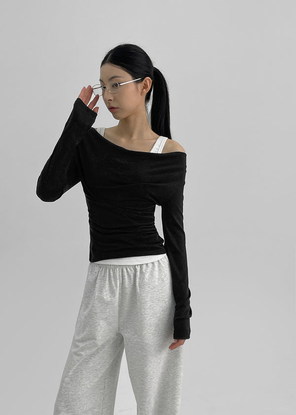 Kamkam Drape Off-Shoulder Long Sleeve T-shirt