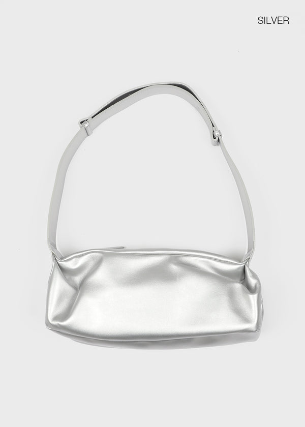 Diquas Leather Crossbody Bag