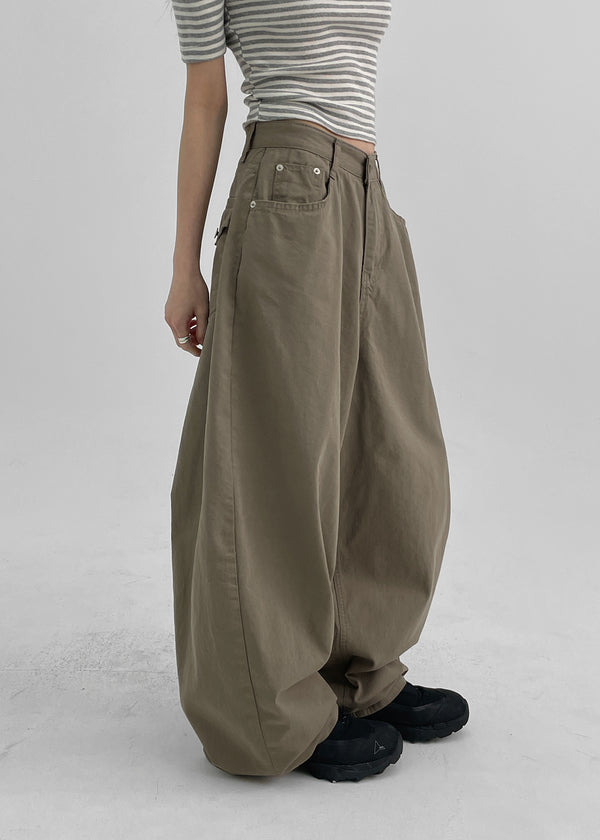 Fulton Back Pocket Balloon Wide Cotton Pants
