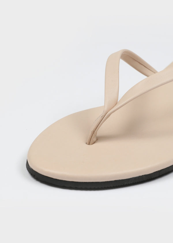 Mohiting Leather Flat Flip-Flops