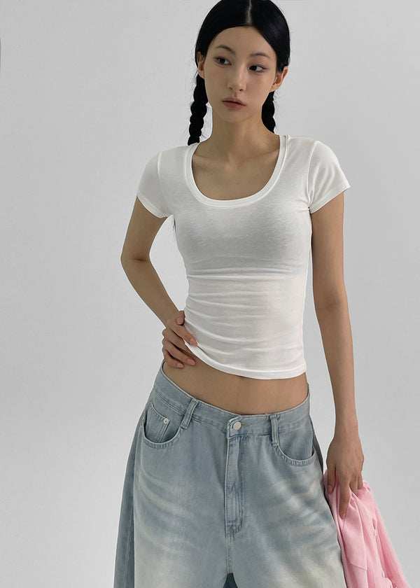 Dicuber Slim U-Neck Short Sleeve Tee