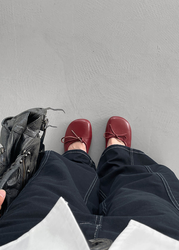 Hven Ribbon Round Flat Shoes