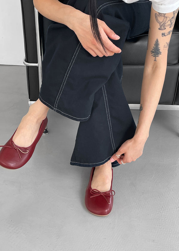 Hven Ribbon Round Flat Shoes