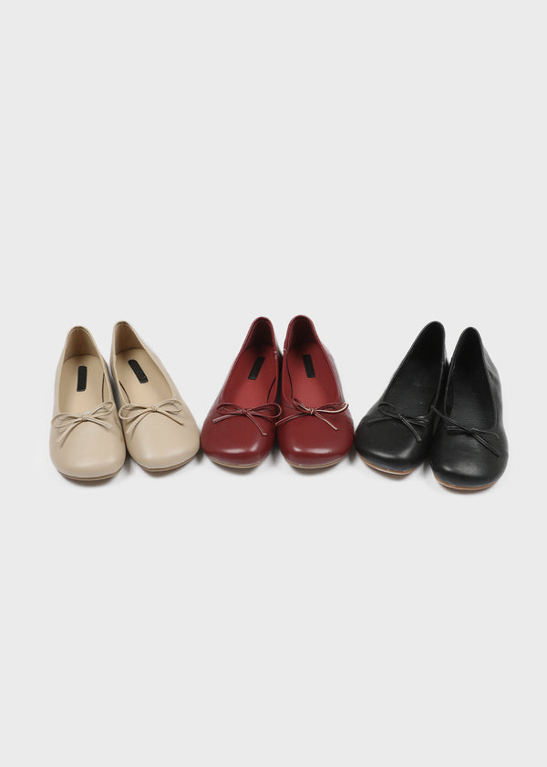 Hven Ribbon Round Flat Shoes