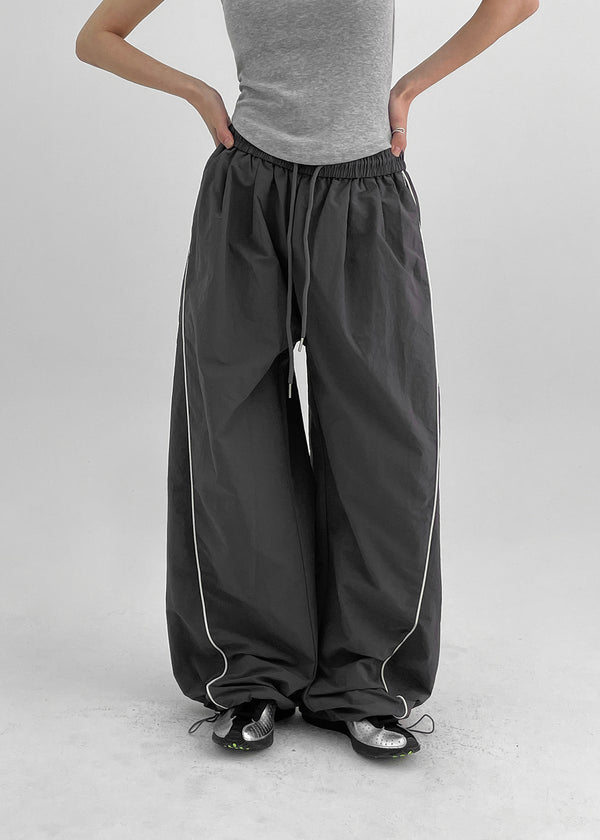 Parting Folding Line Nylon String Pants