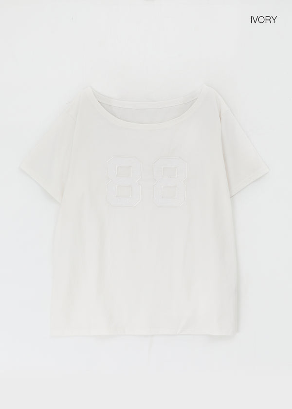 Naichu Number Loose Fit Off-Shoulder Short Sleeve Tee