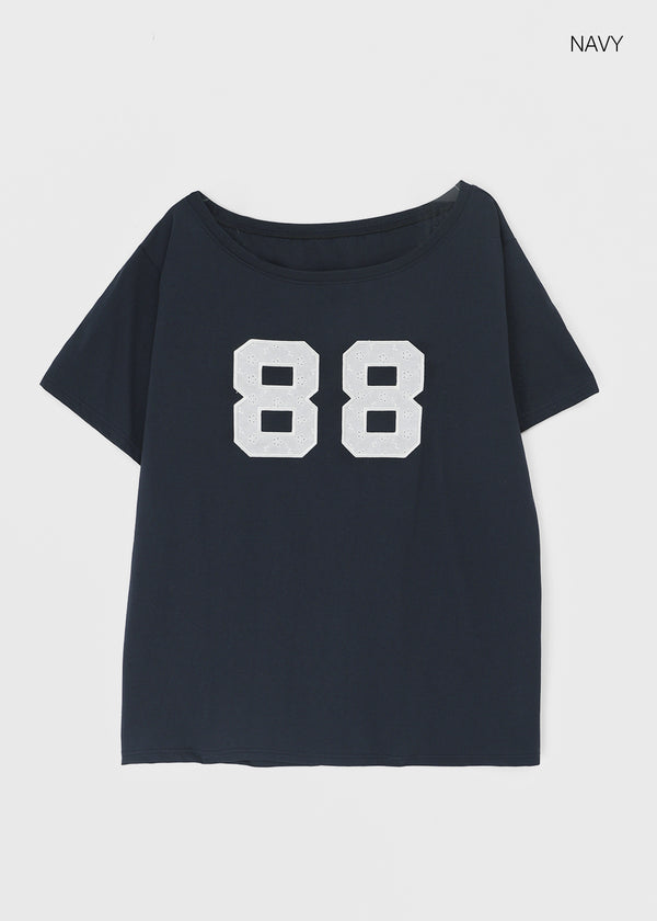 Naichu Number Loose Fit Off-Shoulder Short Sleeve Tee