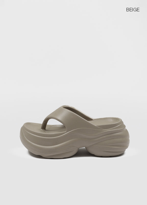 Domoko Platform Thong Sandals