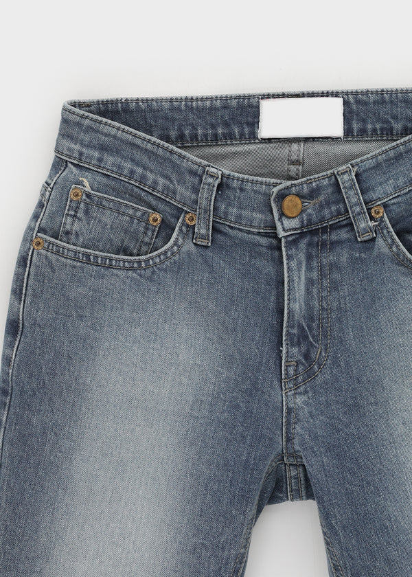 Chongnut Washed Denim Capri Pants