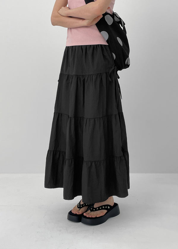 Kyoryong Ribbon Tiered Long Skirt