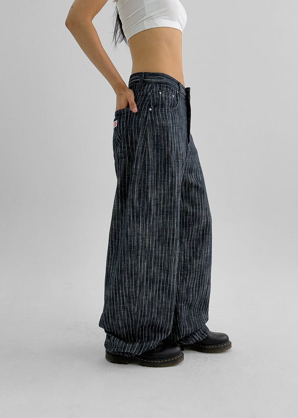 Dinse Stripe Patch Balloon Nonfade Denim Pants