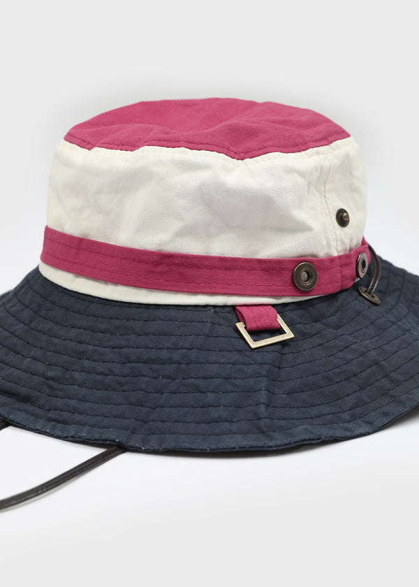 Billo Strap Washed Contrast Bucket Hat