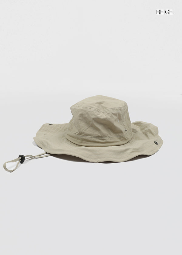 Roshing Two Way Strap Bucket Hat