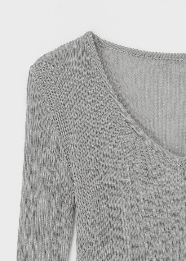 Ringdicky Button Slit Knit