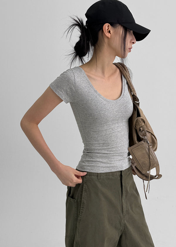 Geloc Slim Deep V-neck Short Sleeve T-shirt