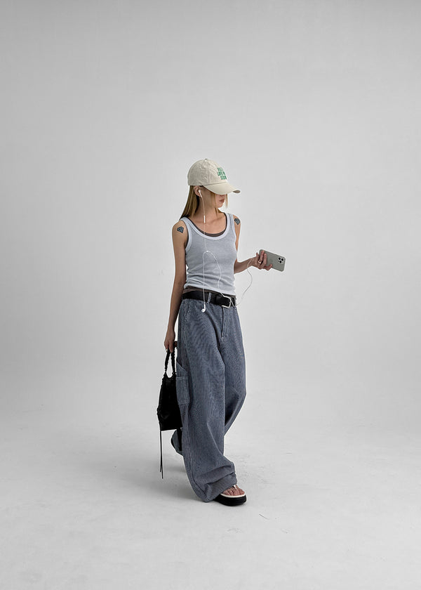 Elle Stripe Carpenter Back Banding Balloon Denim Pants