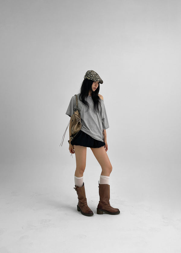 Royton Overfit Off-shoulder Short Sleeve T-shirt