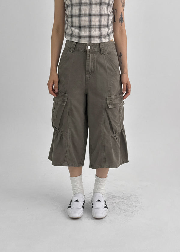 Lesnar Wide Cargo Bermuda Shorts