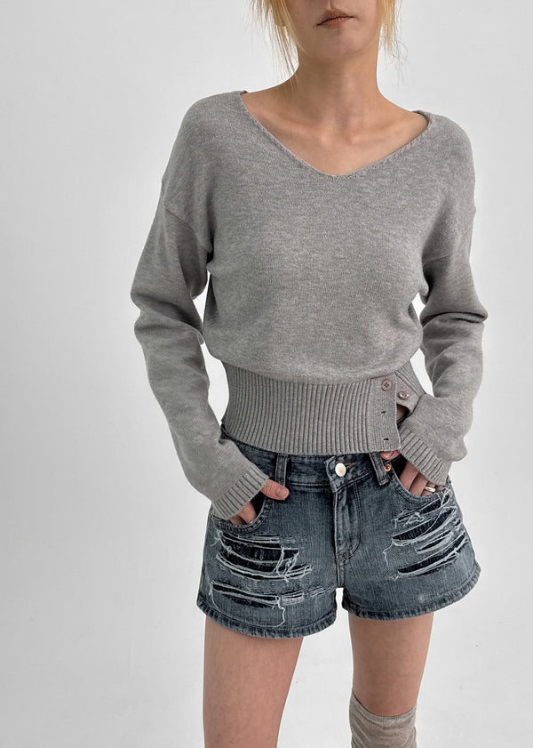 Nissi V-neck Slit Button Knit