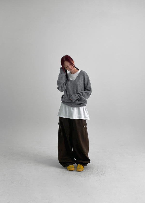 Corey Loose Fit V-neck Knit