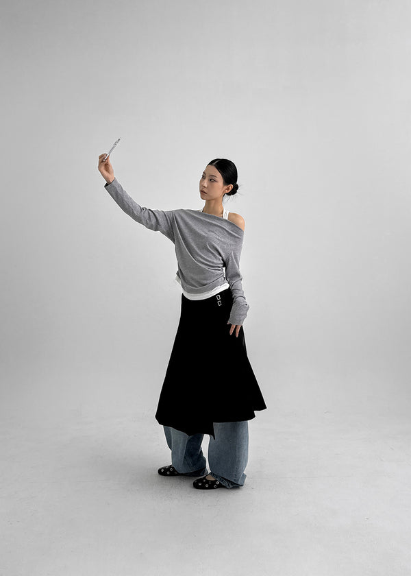 Canny Halter Layered Off-shoulder Long Sleeve T-shirt