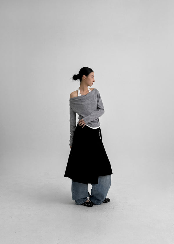 Canny Halter Layered Off-shoulder Long Sleeve T-shirt
