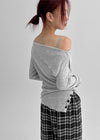 Kariko Off-shoulder Slit Button Long-sleeved T-shirt