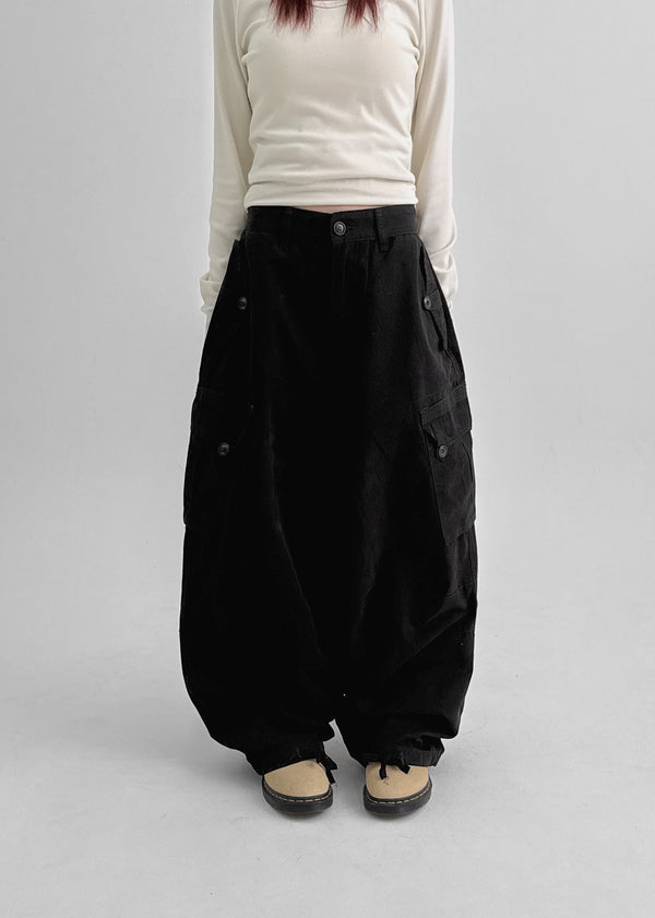 Kalti Two-way Cargo Wide Cargo Pants