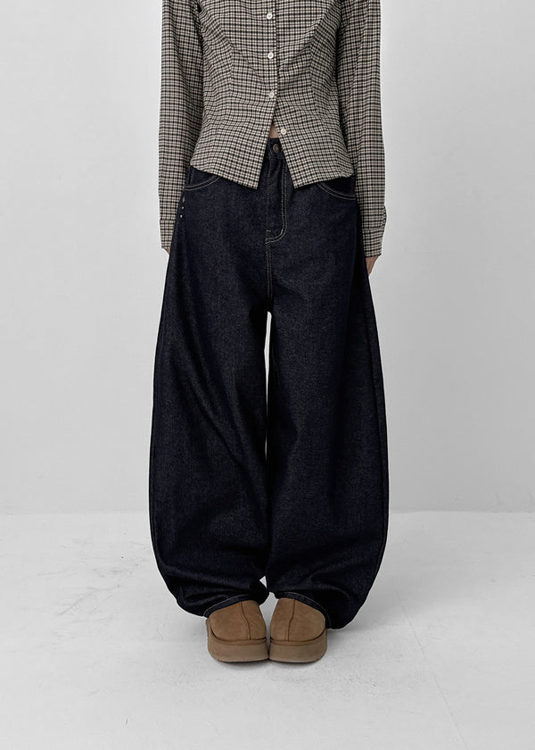Beaver Two Studded Raw Balloon Denim Pants