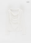 Cluet Set - Drape Long-sleeved T-shirt, Muffler