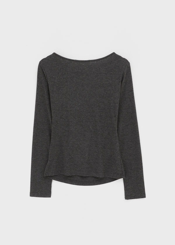 Cluet Set - Drape Long-sleeved T-shirt, Muffler