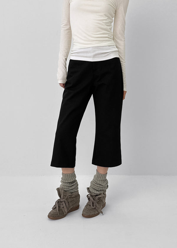 Troman Cotton Capri Pants