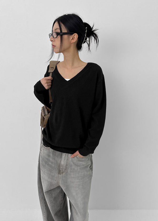 Wide Denim Pants With A Slit Pocket And A Cotton Wash