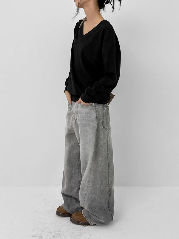 Wide Denim Pants With A Slit Pocket And A Cotton Wash