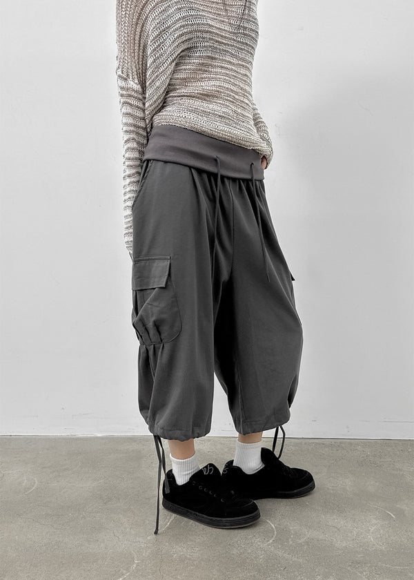 Krenit Folding Cargo Strap Bermuda Shorts