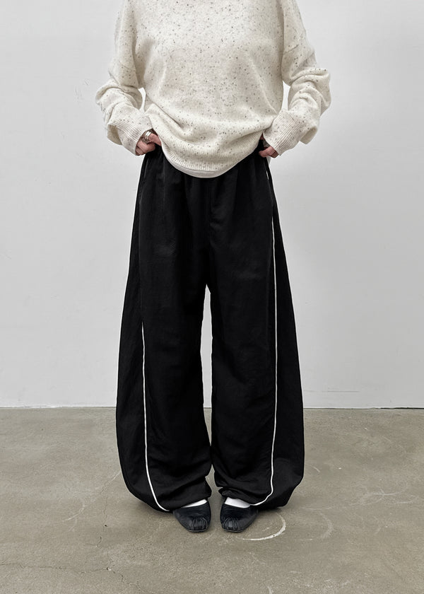 Hatico Nylon Line Banding Pants