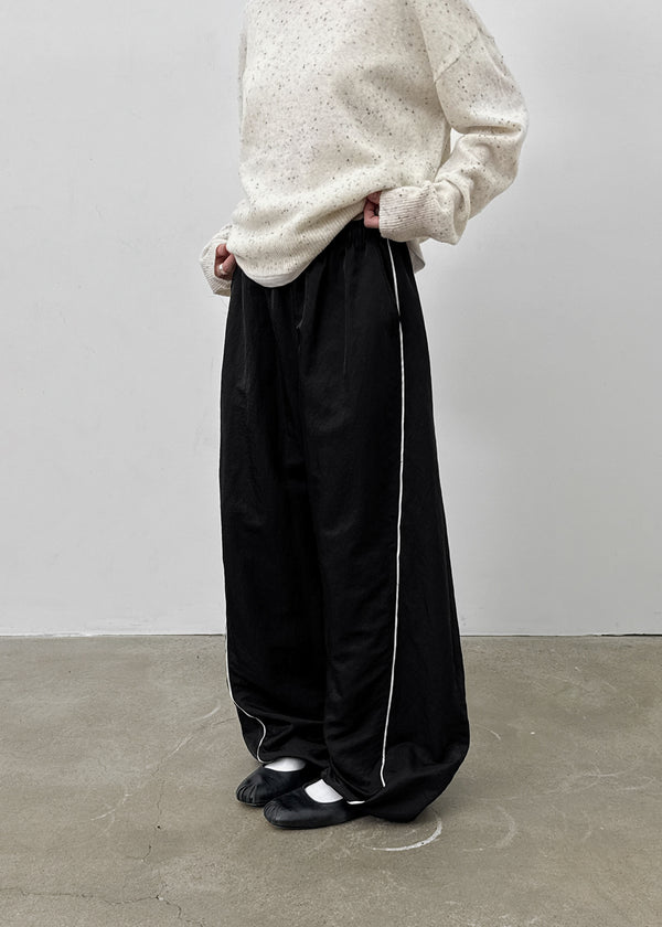 Hatico Nylon Line Banding Pants