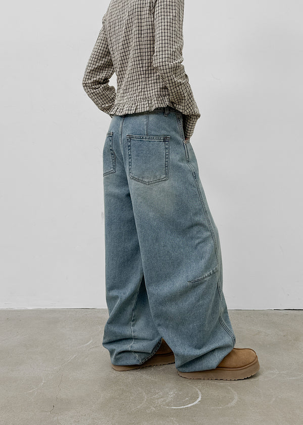 Decat Cut Balloon Wide Denim Pants